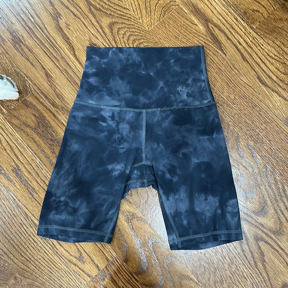 diamond dye tie dye lululemon shorts
